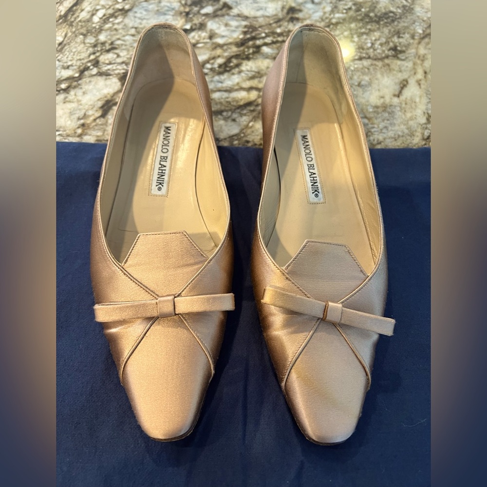 Manolo Blahnik Satin Flats size 37.5/7